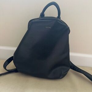 Matt & Nat Vegan Leather Black Backpack